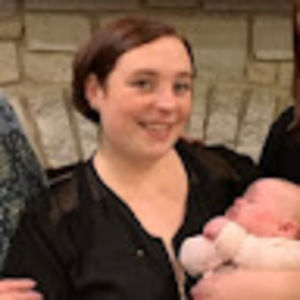 Meet your Posher, Laura